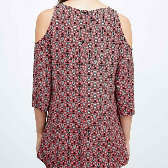 UO Staring at Stars boho cold shoulder tunic dress - Picture 3 of 8
